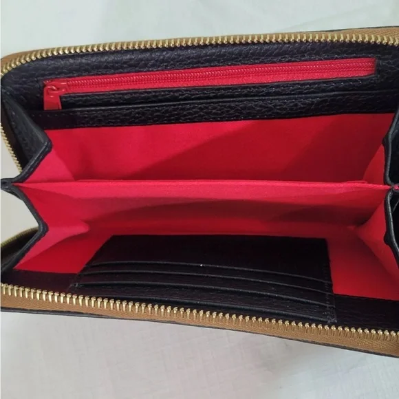 NWT! Dooney & Bourke Black & Brown Leather Zip Around Wristlet/Wallet - Picture 5 of 6